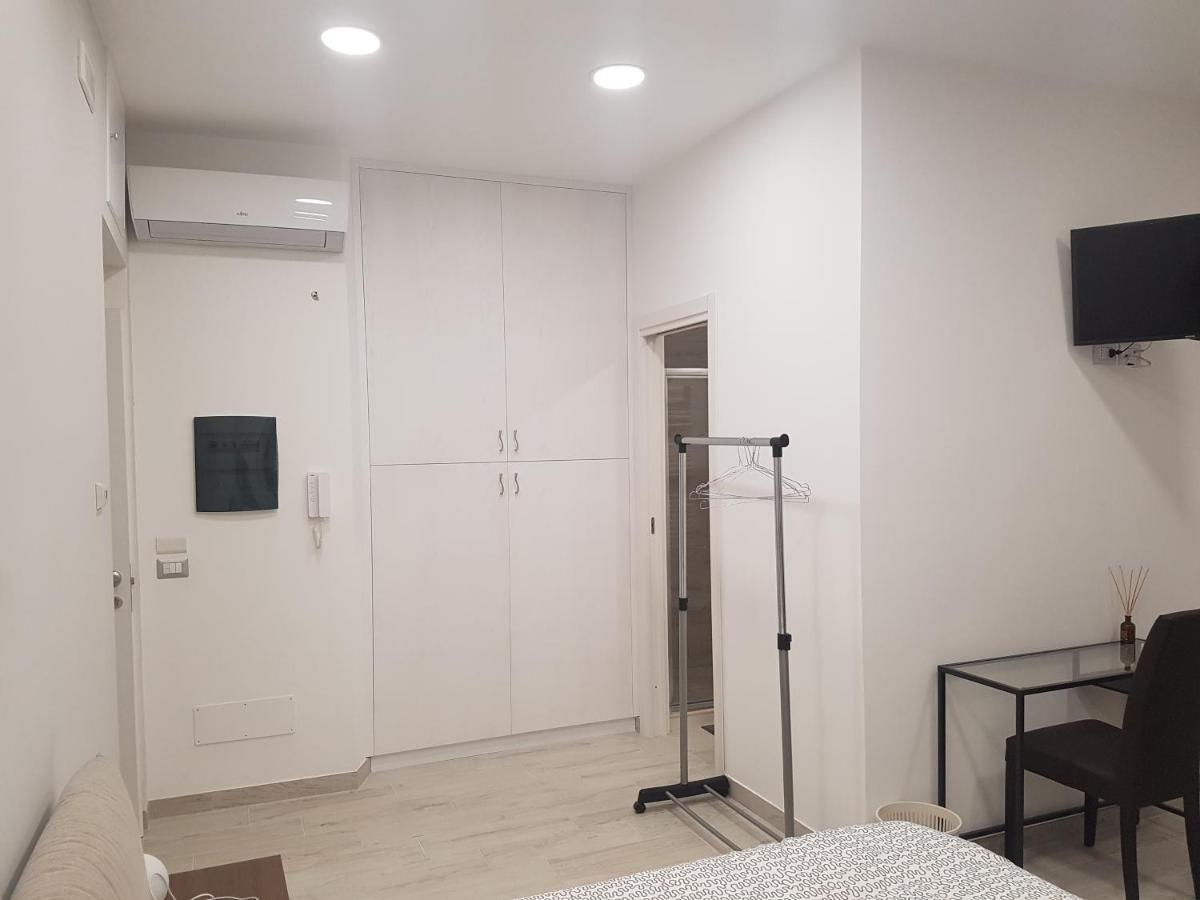 קטנזארו Guest House Via Milano מראה חיצוני תמונה