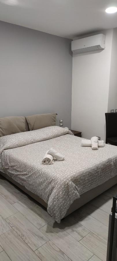 קטנזארו Guest House Via Milano מראה חיצוני תמונה