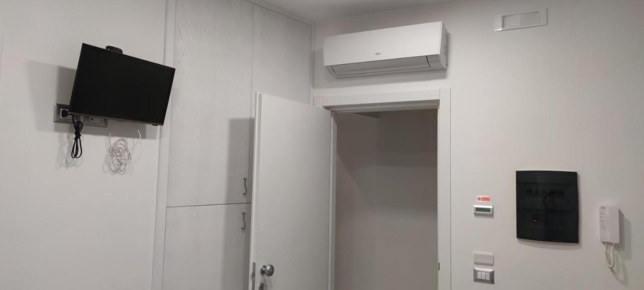 קטנזארו Guest House Via Milano מראה חיצוני תמונה